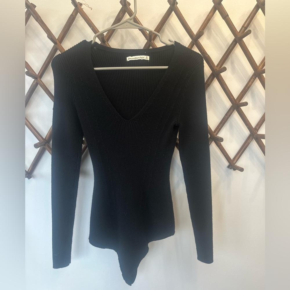 Women’s Abercrombie and fitch ribbed v neck sweater bodysuit black long sleeve
